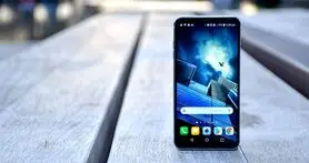 احتمال معرفی نسخه بهبود یافته ال جی وی 30 در نمایشگاه MWC 2018