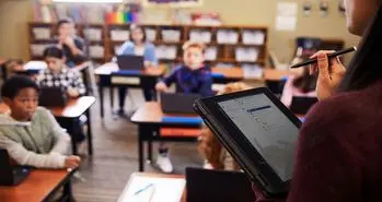 لپ تاپ های دانش آموزی مجهز به ویندوز 10 با قیمت 200 دلار معرفی شد