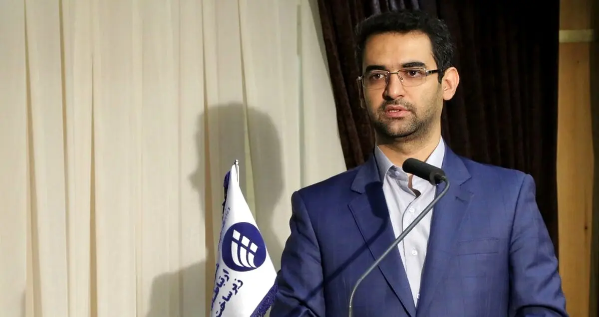 انتقاد وزیر ارتباطات از موازی کاری صدا و سیما با سازمان فضایی در خرید ماهواره مخابراتی