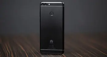 تماشا کنید: جعبه گشایی هواوی P Smart