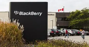 طراحی عجیب دوربین محصولات آینده بلک بری در پتنتی جدید خبرساز شد!