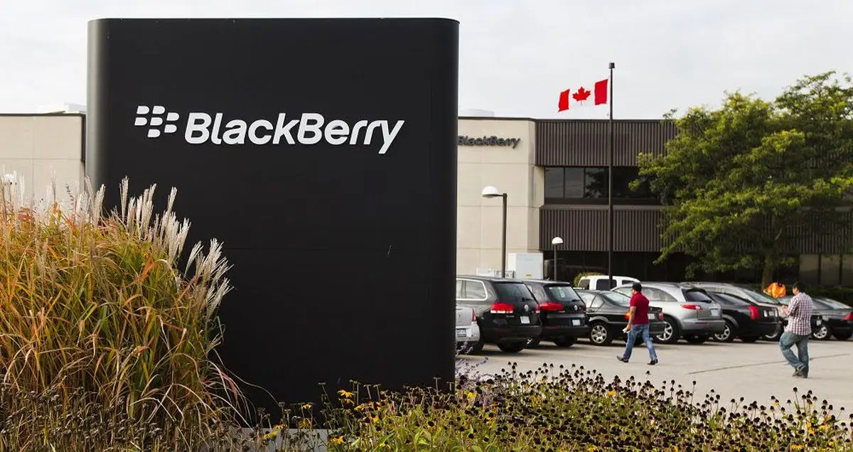 طراحی عجیب دوربین محصولات آینده بلک بری در پتنتی جدید خبرساز شد!