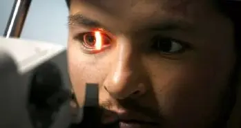 هوش مصنوعی جدید گوگل از طریق اسکن چشم، سکته قلبی را پیش بینی می کند!