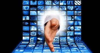 پیام توییتری آذری جهرمی درباره توجه به ظرفیت های داخلی در مسیر توسعه اقتصاد دیجیتال