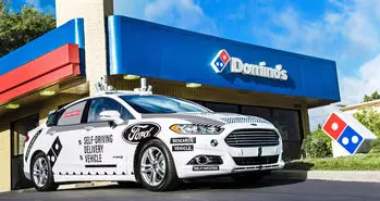 استفاده از ماشین های خودران Ford برای تحویل پیتزا در شهر میامی