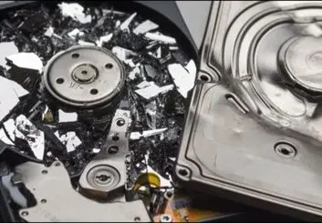 چطور طول عمر هارد درایو کامپیوترمان را بالا ببریم؟