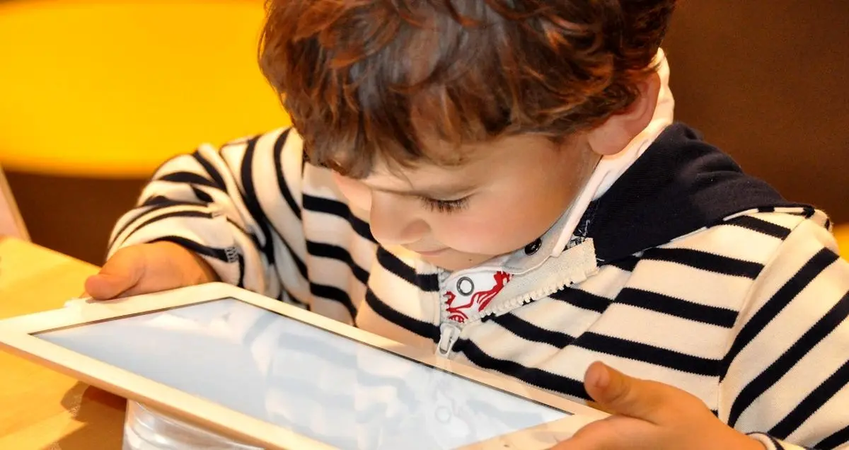 66 درصد کودکان ایرانی 3 تا 5 سال از موبایل و تبلت استفاده می‌ کنند