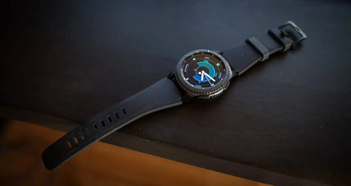 بروزرسانی جدید ساعت هوشمند Gear S3 عمر باتری را افزایش می دهد