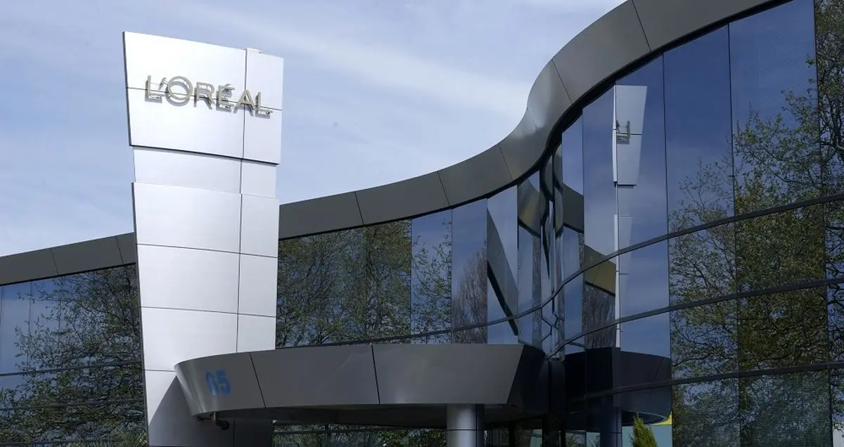 لورال شرکت واقعیت افزوده ModiFace را خریداری کرد؛ آرایش مجازی صورت برای دخترهای جوان