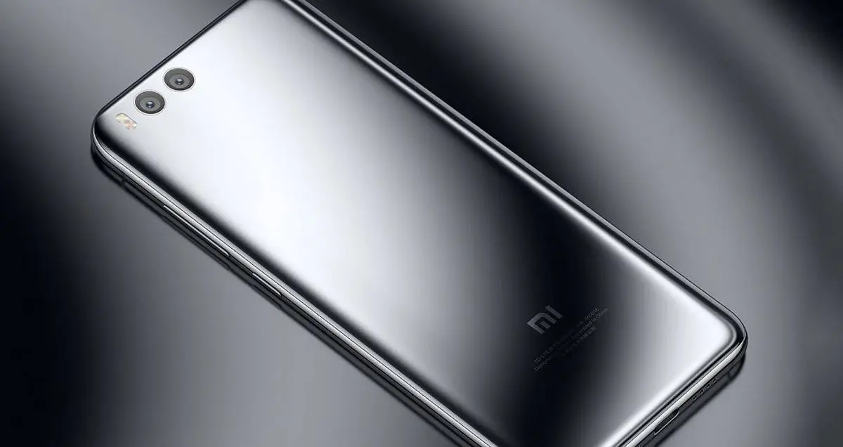 انتشار تصویری از پنل نمایشگر شیائومی Mi 7 که خبر از برش صفحه نمایش می دهد
