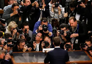 اظهارات جنجالی مارک زاکربرگ در کنگره آمریکا درباره رسوایی های اخیر فیس بوک