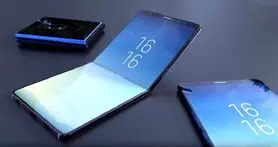 گوشی منعطف سامسونگ به سه پنل OLED مجهز می شود