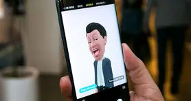 سامسونگ قابلیت AR Emoji را به تماس های تصویری اضافه می کند