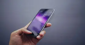 همکاری اپل با سامسونگ و ال‌جی برای تامین پنل‌های OLED آیفون‌های آینده