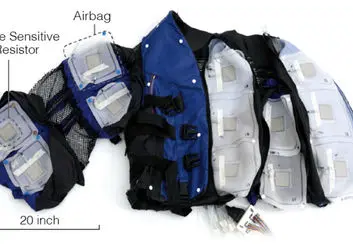 تماشا کنید: ژاکت واقعیت مجازی دیزنی ضربات و فشار وارد به بدن را شبیه سازی می کند