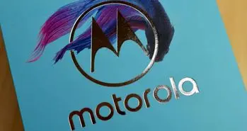 موتو Z3 پلی در تصاویر واقعی رویت شد؛ دستگاهی مجهز به دوربین اصلی دوگانه