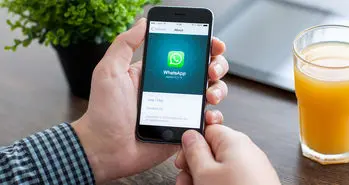 استیکر و تماس ویدیویی گروهی به پیام رسان واتس اپ اضافه می شود