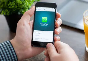 استیکر و تماس ویدیویی گروهی به پیام رسان واتس اپ اضافه می شود