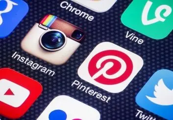 مردم حق دارند در شبکه‌ های اجتماعی مختلف فعالیت داشته باشند