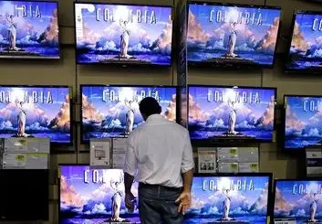 تولید نوع جدیدی از کریستال مایع که روشنایی و کیفیت تلویزیون ها را افزایش می دهد