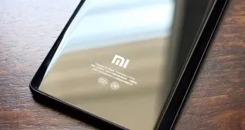 شیائومی Mi 8 SE احتمالا 10 خرداد رونمایی شود