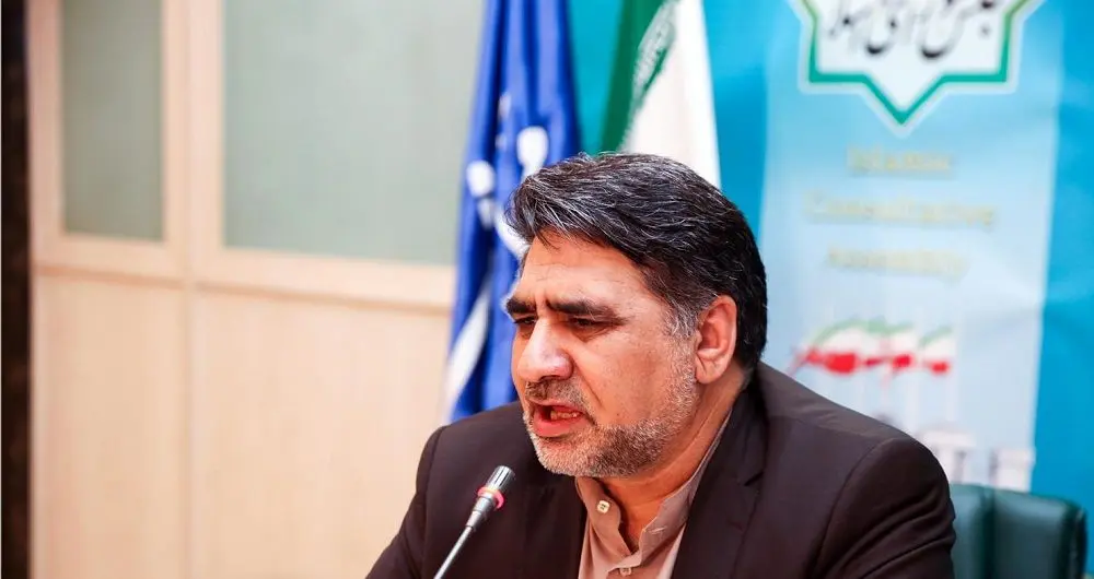 گزارش کارگروه پیام‌ رسان‌ ها یک ماه دیگر دریافت می‌ شود