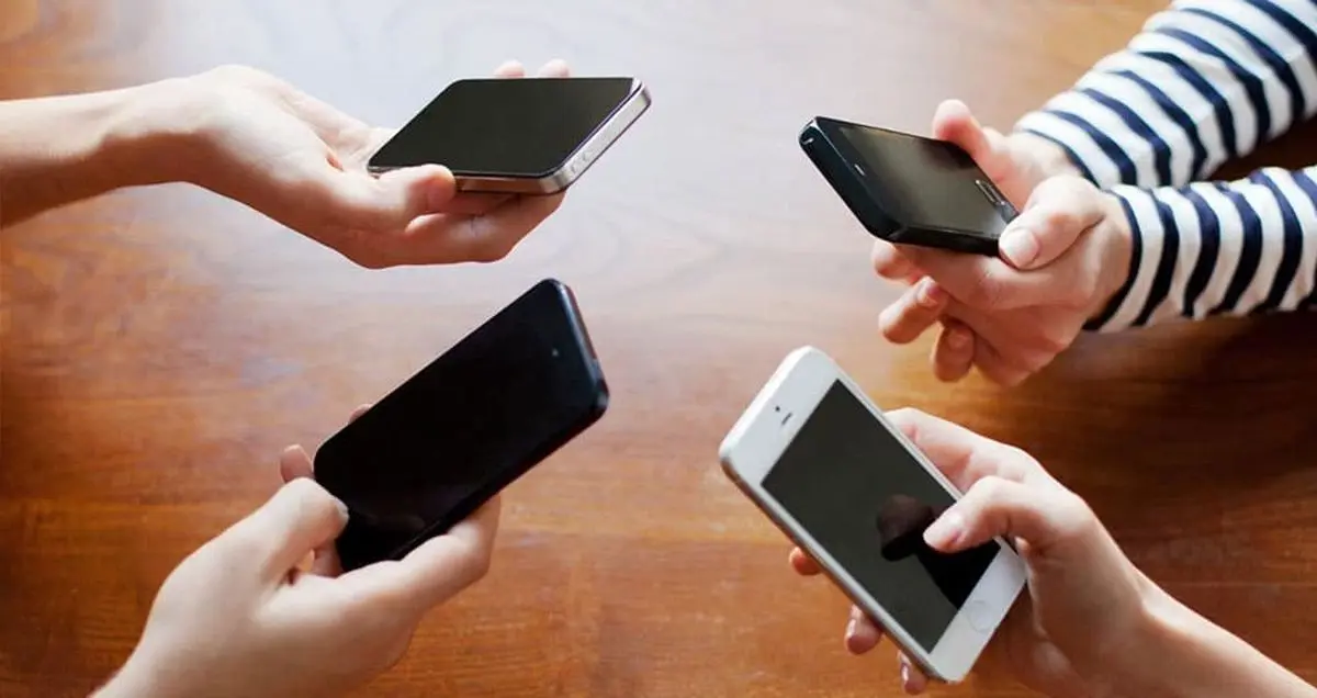 عضویت بدون اطلاع کاربران پیام‌ رسان سروش رد شد