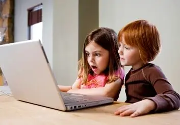 هر ثانیه دو کودک برای اولین بار وارد فضای مجازی می‌شوند