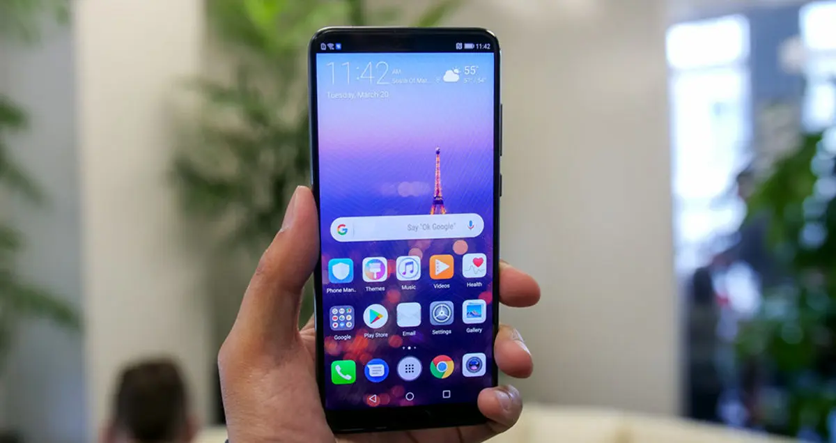 تماشا کنید: تست مقاومت هواوی P20 Pro