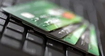 ماجرای محدودیت کارت‌ های بانکی برای خرید شارژ هنوز ادامه دارد!