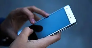 موبایل ۳۰ درصد گران شد/ شگرد جدید بازرگانان برای واردات گوشی