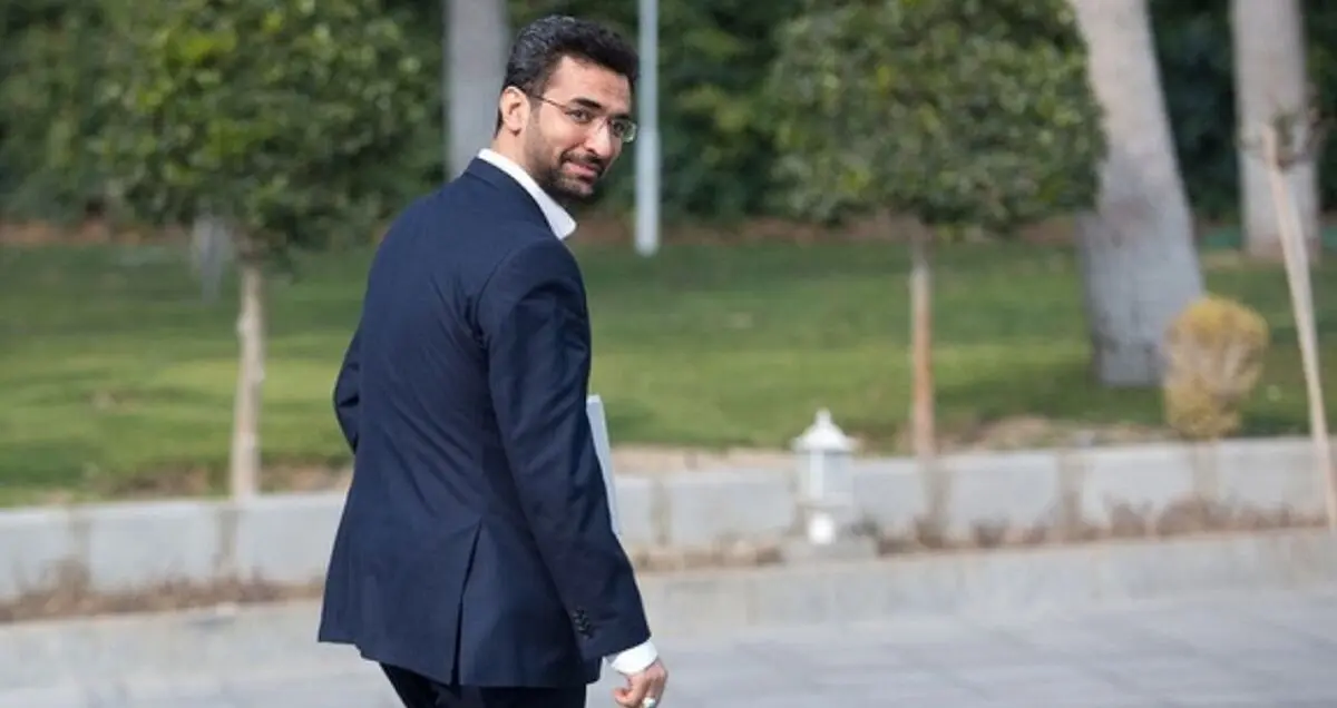 پاسخ وزیر ارتباطات به گران شدن موبایل بعد از طرح رجیستری