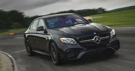 تماشا کنید: مقایسه حداکثر سرعت آئودی RS7 و مرسدس بنز E63 S AMG