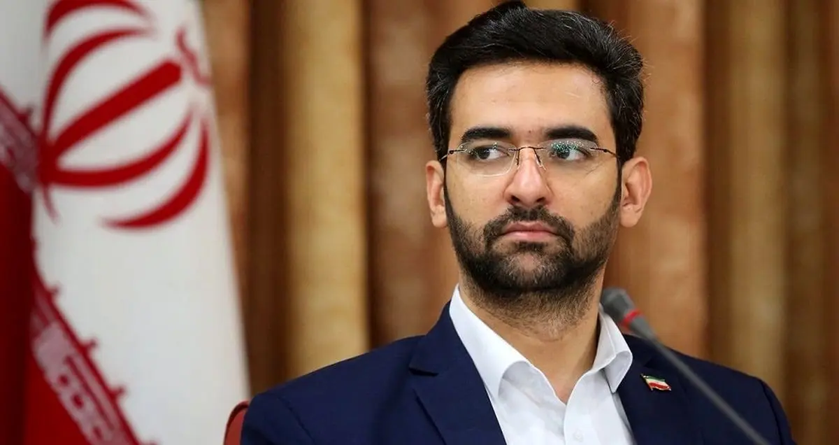 صدور اینترنتی دفترچه بیمه وزیر ارتباطات برای اولین بار عملی شد