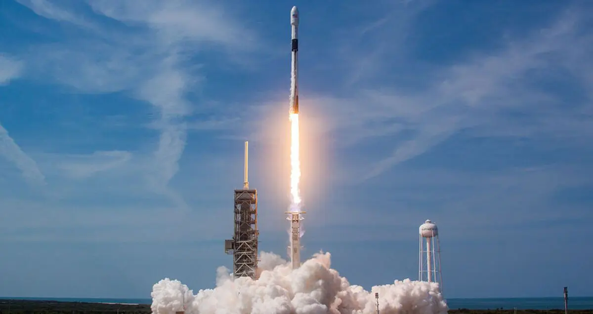 Space X بزرگ ترین ماهواره دنیا را به فضا پرتاب می کند
