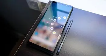 قیمت گلکسی نوت 9 لو رفت؛ قمار خطرناک سامسونگ!