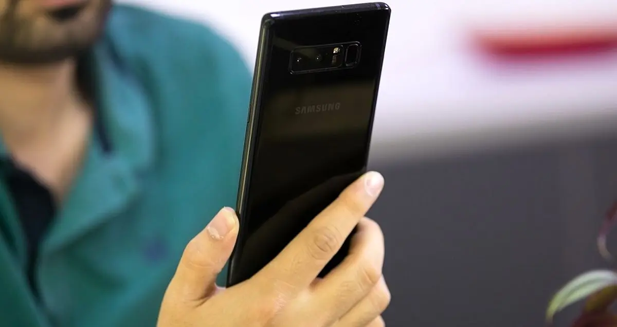 گمرک: راستی آزمایی اطلاعات گوشی های تلفن همراه مسافری بر عهده ما نیست