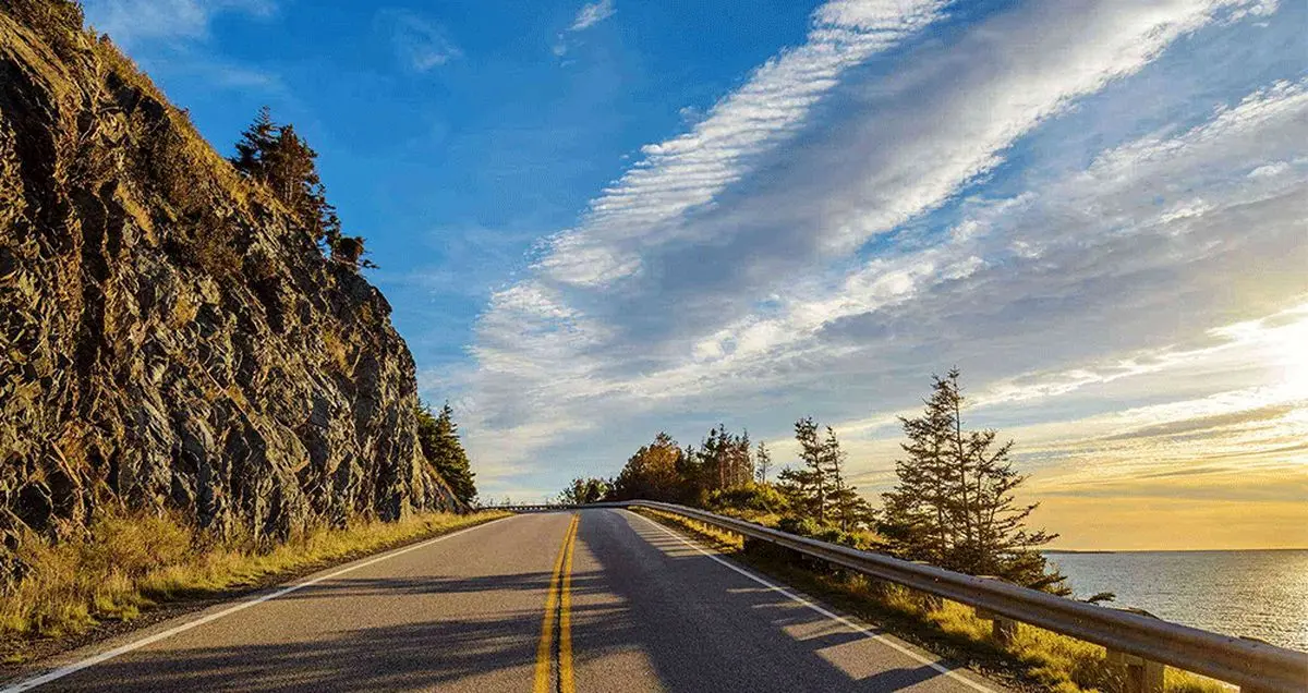 10 سفر جاده ای در جهان که روحتان را جلا می دهند!