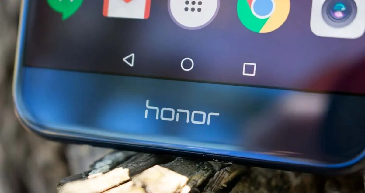 جعبه گوشی آنر 8X به اینترنت راه پیدا کرد؛ احتمال معرفی در آینده نزدیک