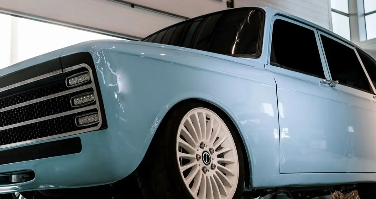 «کلاشنیکف» سری اتومبیل های برقی خود را معرفی کرد؛ بازی تزارها در زمین تسلا!