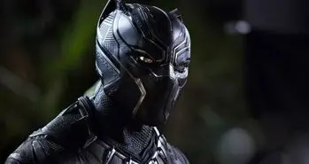 معنی نوشته روی لباس پلنگ سیاه: مادرم دوستت دارم!