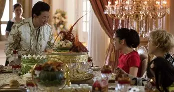 باکس آفیس هفته چهارم آگوست: فیلم آسیایی های ثروتمند دیوانه هنوز صدرنشین است