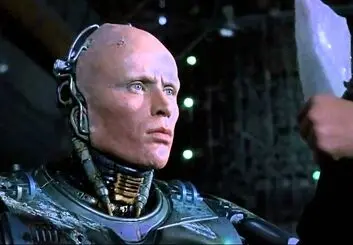 احتمال حضور دوباره «پیتر ولر» در فیلم RoboCop Returns