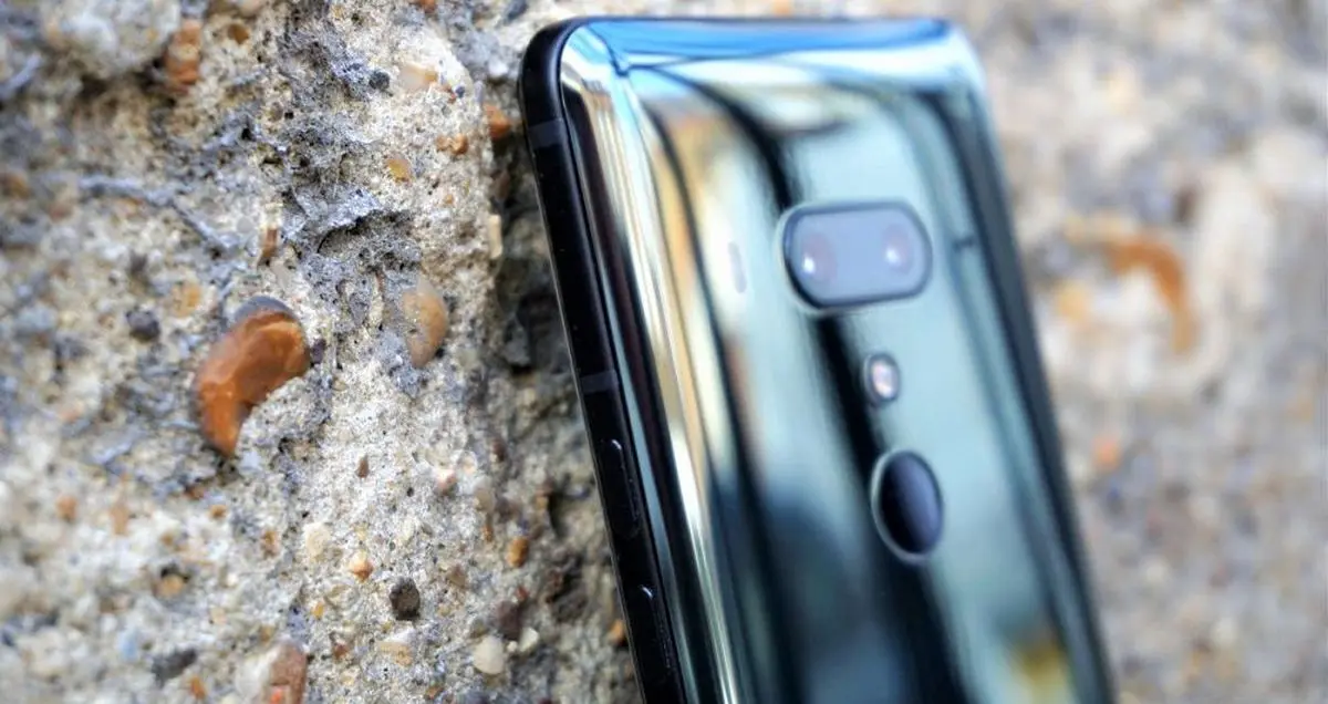 گوشی اچ تی سی U12 لایف در گیک بنچ مشاهده شد