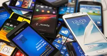 قیمت گوشی در شرایط فعلی پایین‌ نمی آید!