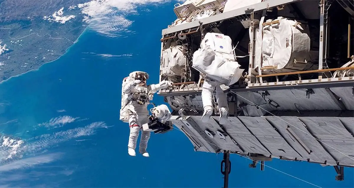 علت ایجاد احساس تهوع یا فضازدگی هنگام سفر به فضا چیست؟