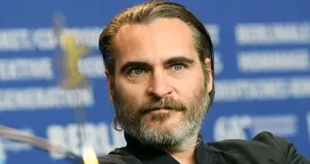 اولین تصویر واکین فینیکس در نقش جوکر خبرساز شد