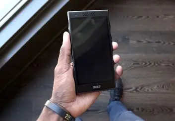 نسخه تیتانیوم گوشی RED Hydrogen One تاییدیه FCC گرفت