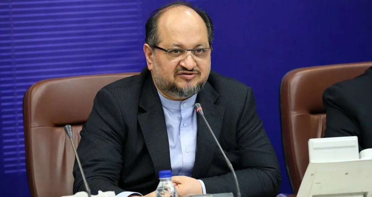 وزیر صنعت خواستار افزایش اختیارات وزارت ارتباطات برای تنظیم بازار موبایل شد