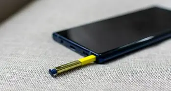 ابعاد نمایشگر گلکسی نوت 10 سامسونگ مشخص شد